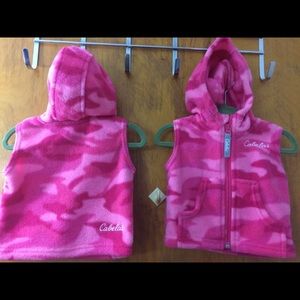 Cabela’s infant Camo Fleece Vests
